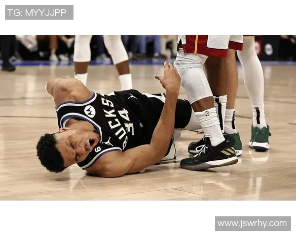 [2026年01月20日]希罗肋骨伤病成疑，出战五连客希望渺茫